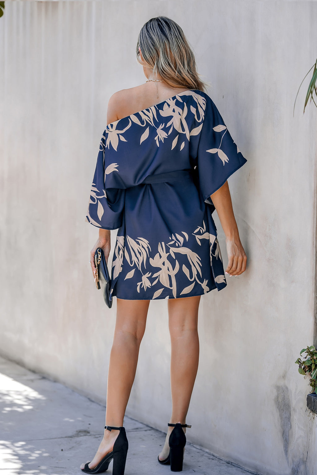 Poolside Mood Tummy Control One-Piece Swimsuit