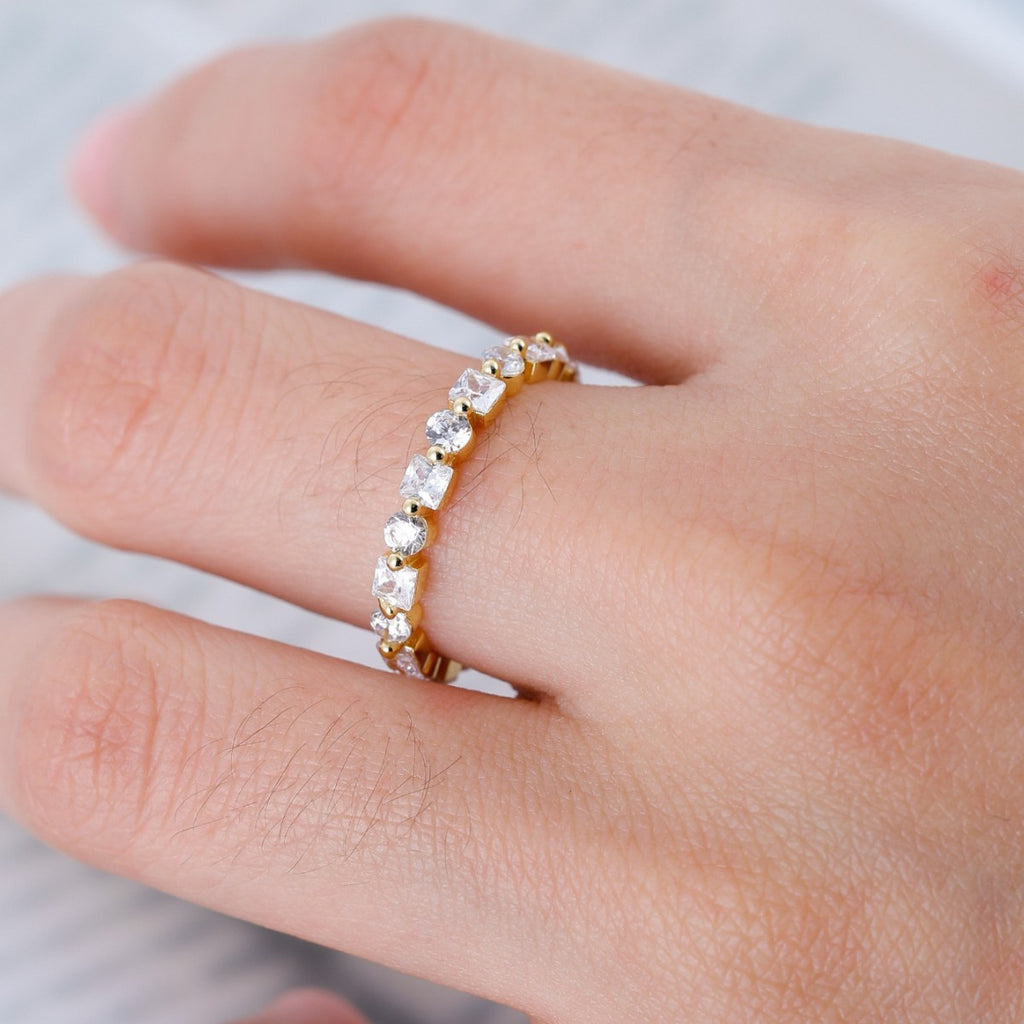 S925 Sterling Silver Alternating Moissanite Eternity Ring | Bestseller