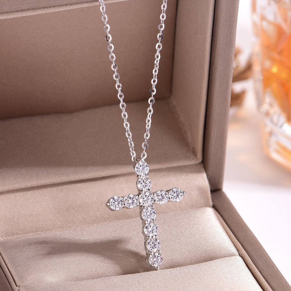 S925 Sterling Silver Moissanite Cross Pendant Necklace | White Gold