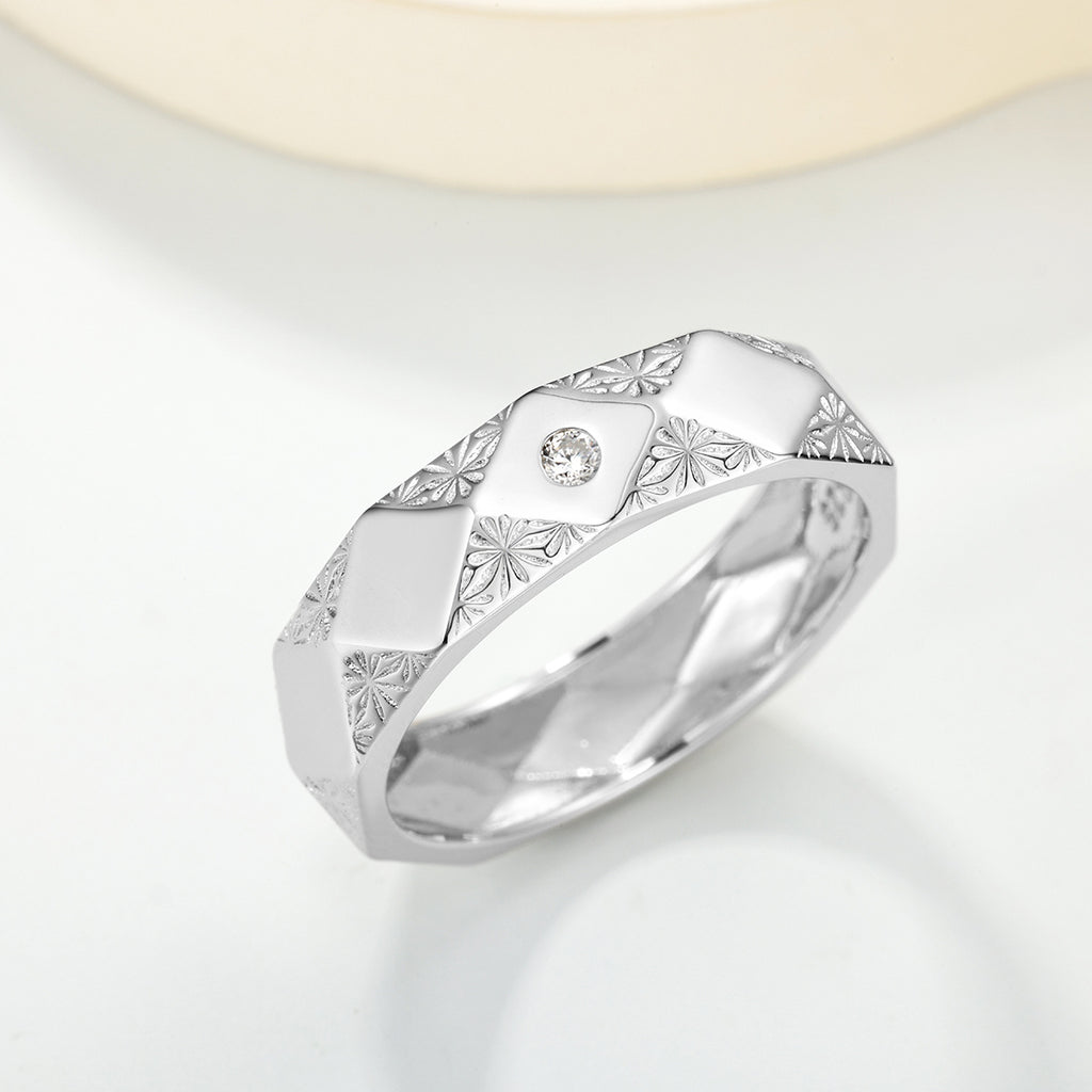 S925 Sterling Silver Men's Engraved Moissanite Ring | 2mm, Vintage Style
